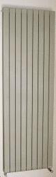 FASSANE VERTICAL - HX - Simple - Radiateur décoratif de chauffage central - Acier Extra-plat