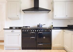 gros appareil ménager cuisson