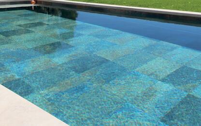 Quel carrelage choisir pour une piscine moderne