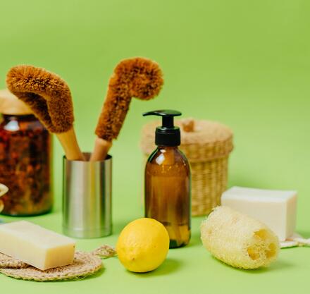 Déboucher une douche : quels produits utiliser