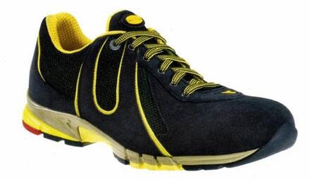 CHAUSSURES DE SECURITE - Pressing - Hydrofuge