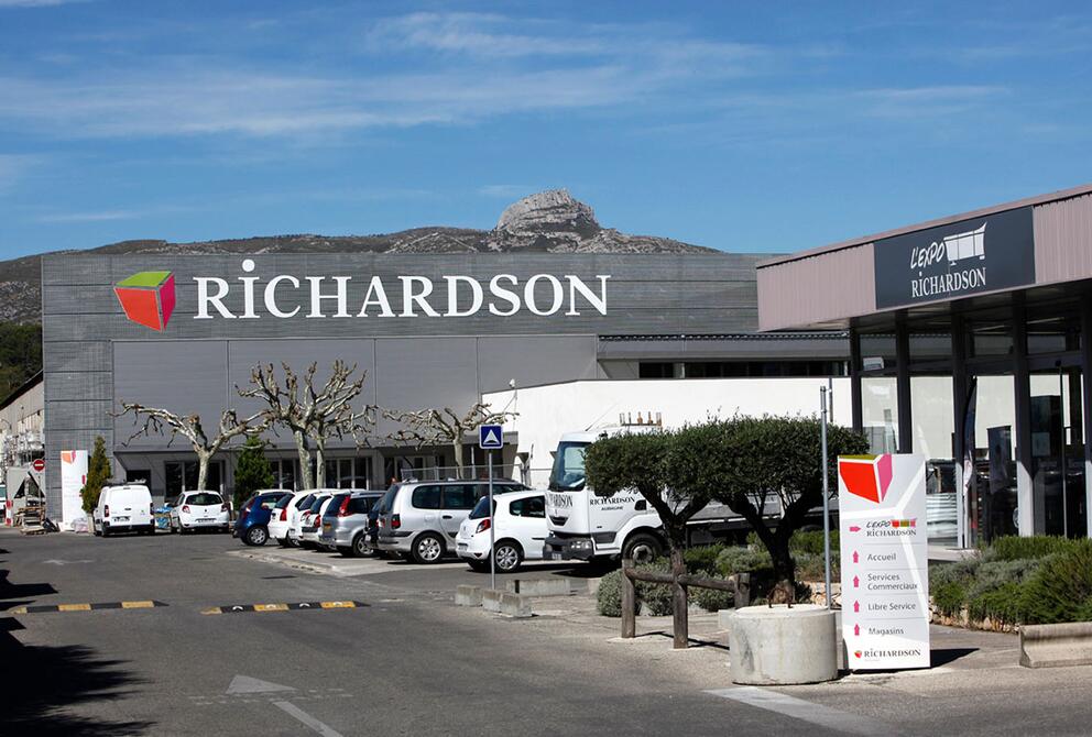 Magasin Salle de bains & Carrelage à Aubagne | RICHARDSON